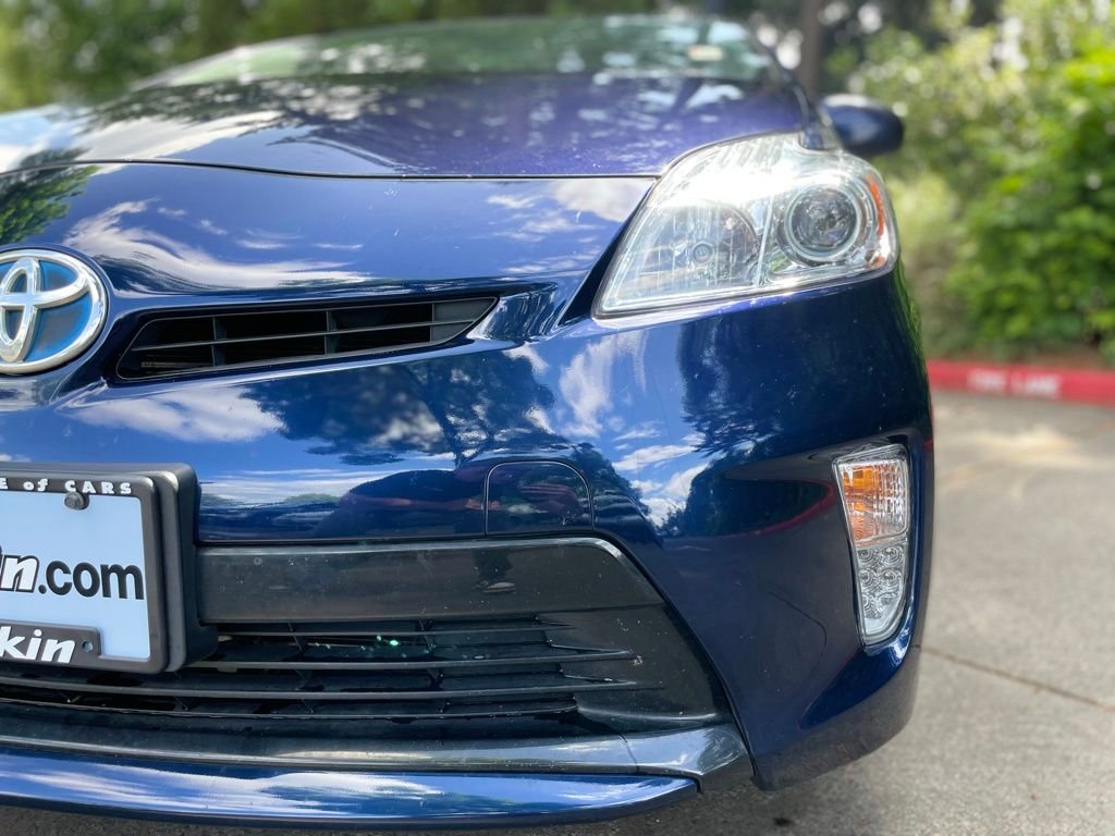 Used 2015 Nautical Blue Metallic Toyota Two image 7