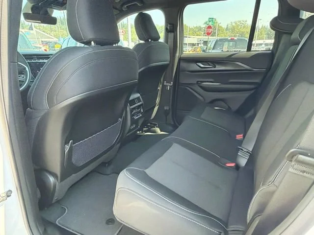 New 2026 Bright White Clearcoat Jeep Laredo image 16