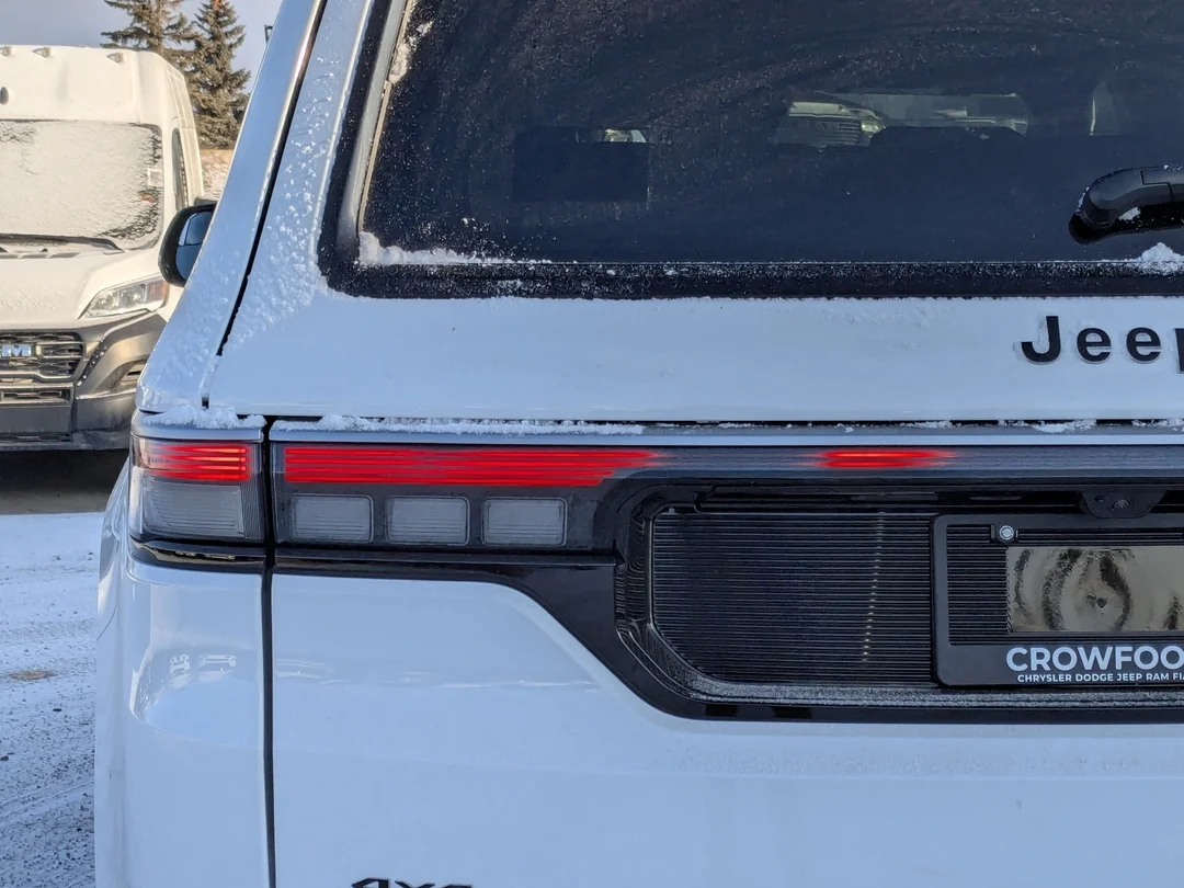 New 2026 White Jeep Grand Wagoneer - - 4x4 - Heavy Duty Trailer Tow - 8 Passenger Seating & More! image 11