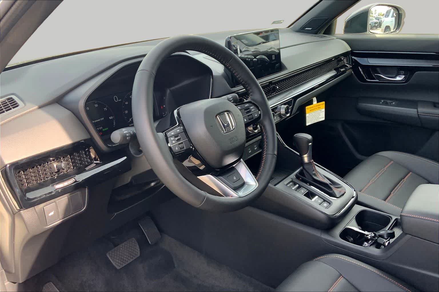 New 2026 Platinum White Pearl Honda AWD Sport Touring Hybrid image 8