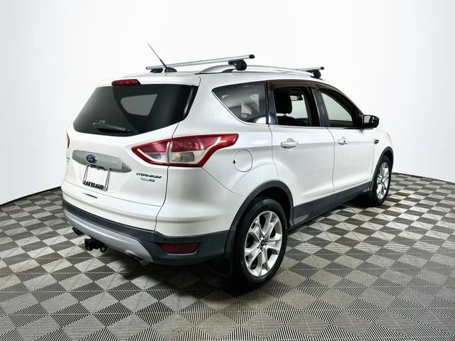 Pre-Owned 2016 Ford Escape Titanium