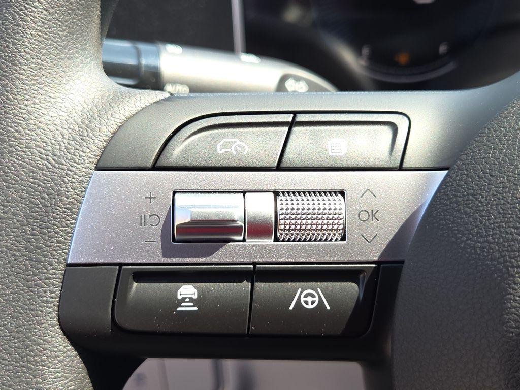 New 2026 Black Hyundai SEL FWD image 24
