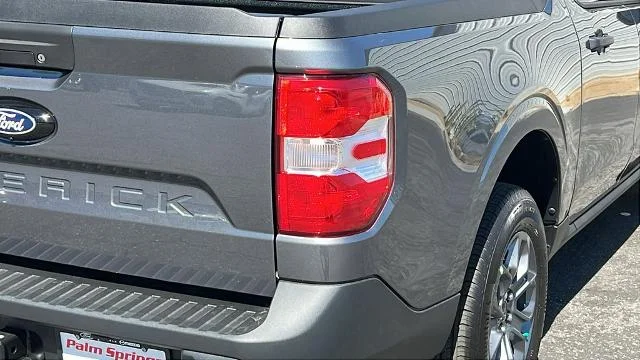 New 2026 Carbonized Gray Metallic Ford XLT image 27