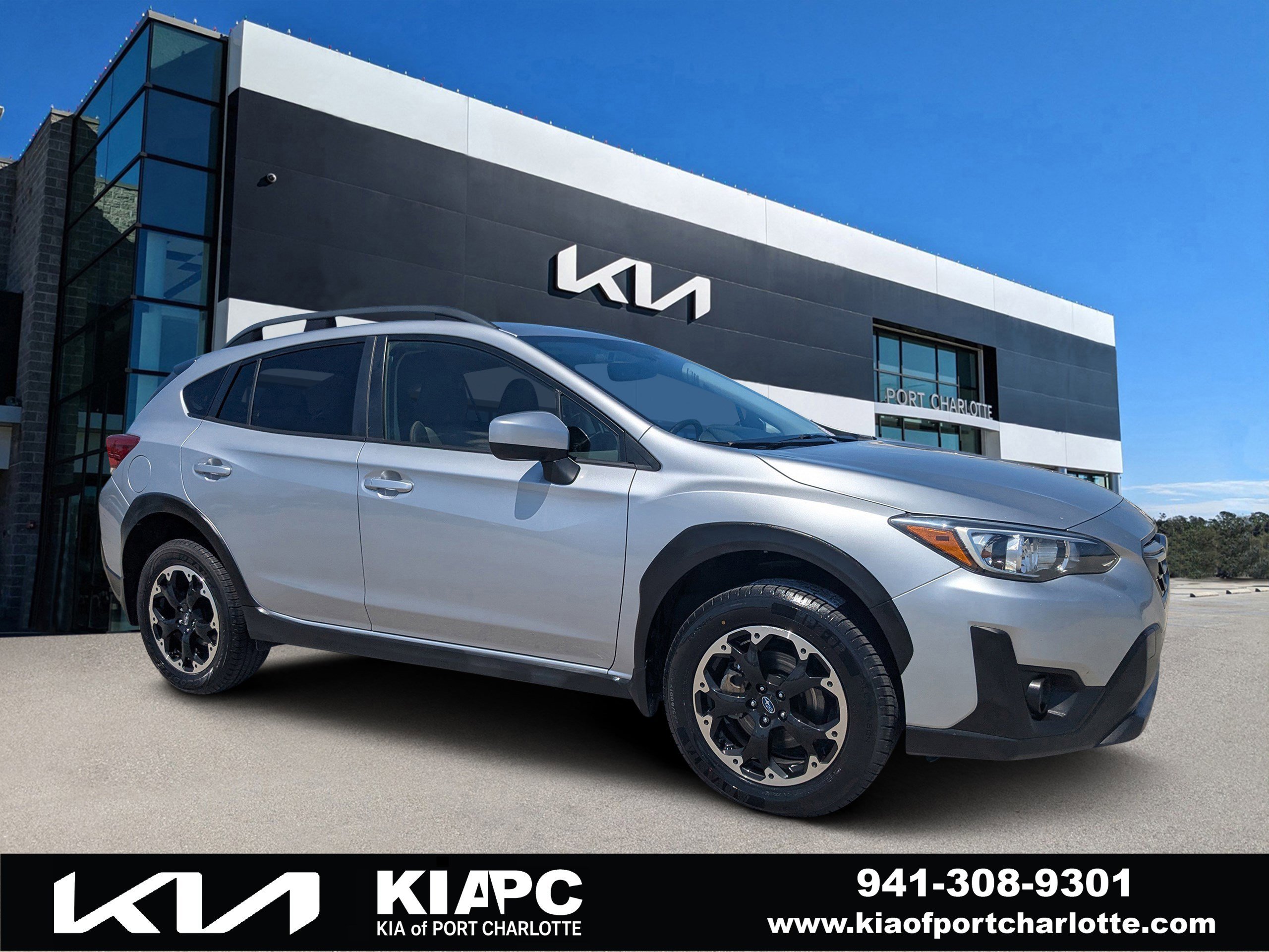 2023 Subaru Crosstrek Premium CVT's photo