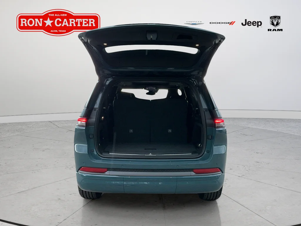 New 2026 Steel Blue Exterior Paint Jeep Summit image 21