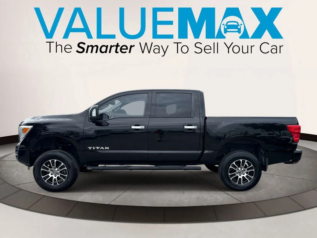 Used 2021 Black Nissan SV image 6