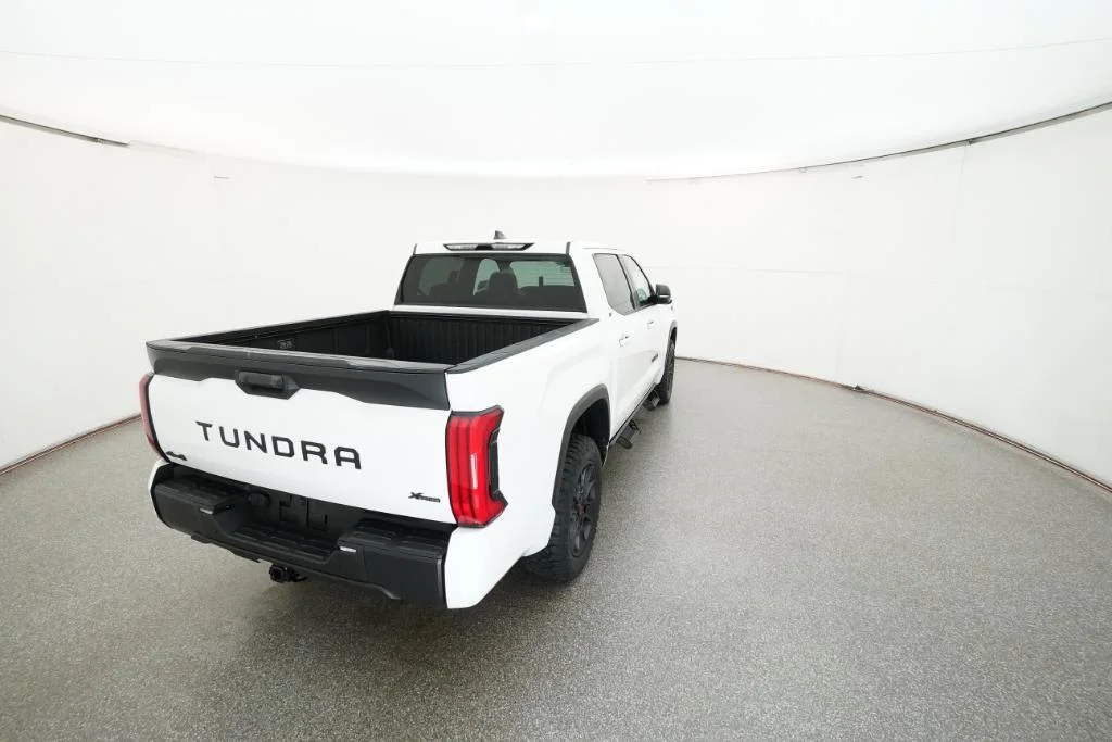 New 2026 Ice Cap Toyota SR5 image 33