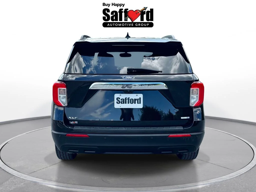 Used 2020 Black Ford XLT image 6