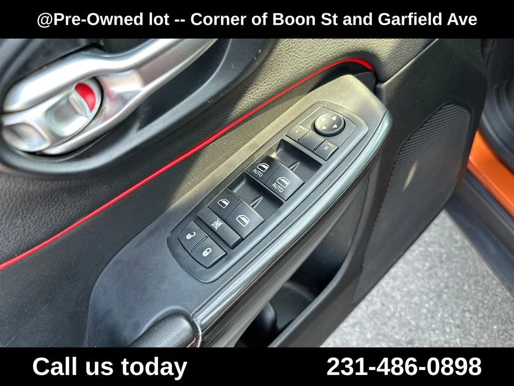 Used 2015 Orange Jeep Trailhawk image 16