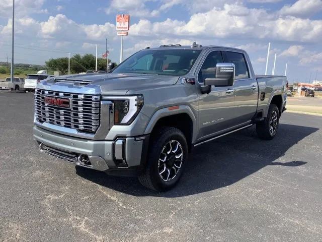 Certified Pre-Owned 2025 GMC Sierra 3500 HD Denali