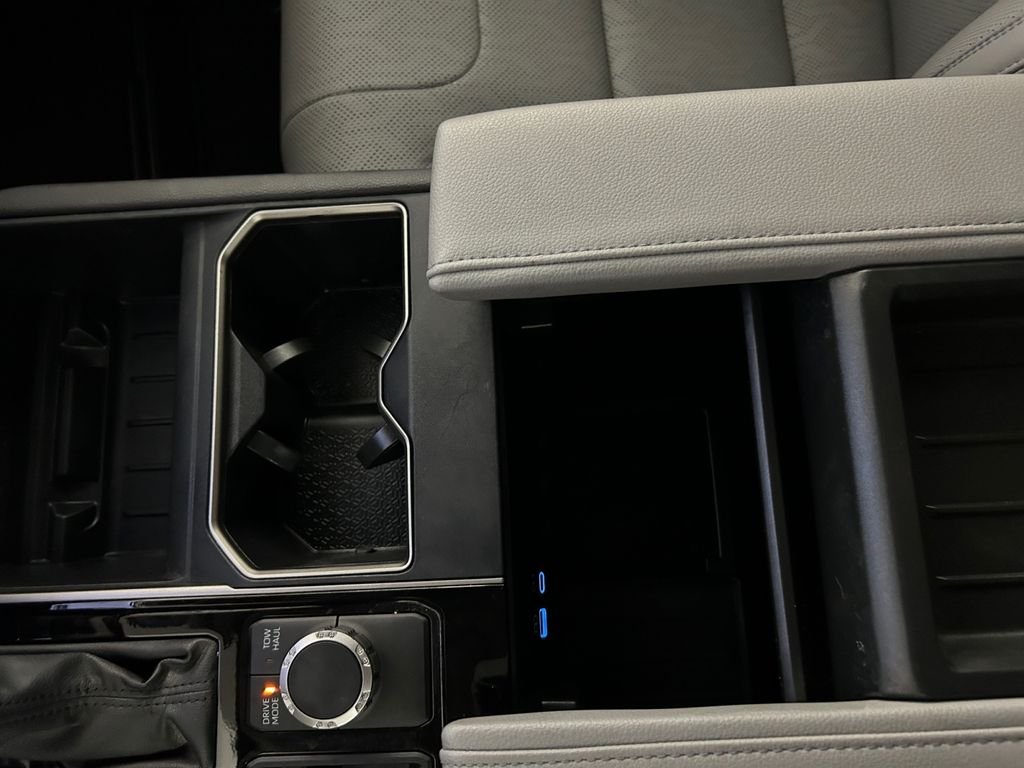 2023 Toyota Tundra Limited - Photo 23