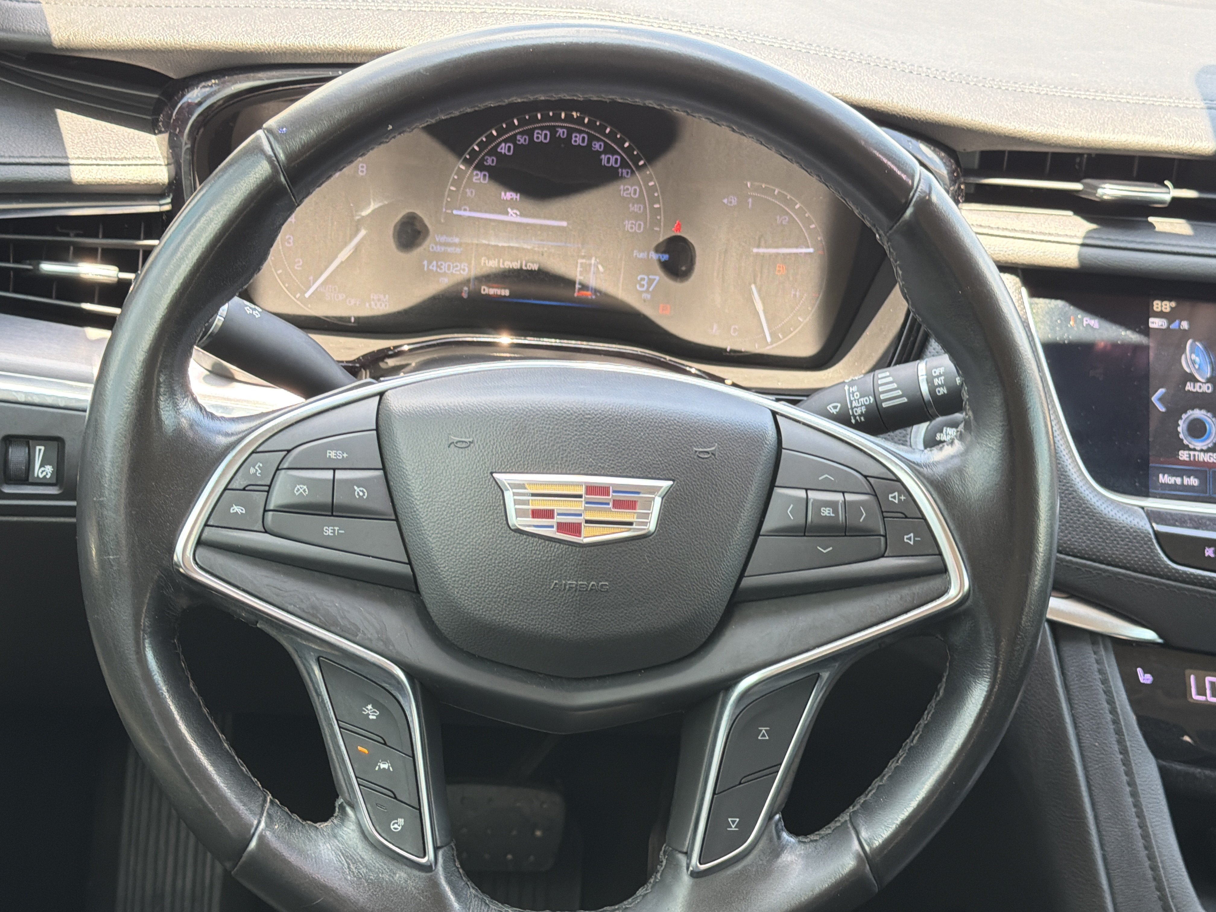 Used 2019 Red Horizon Tintcoat Cadillac Luxury FWD image 24