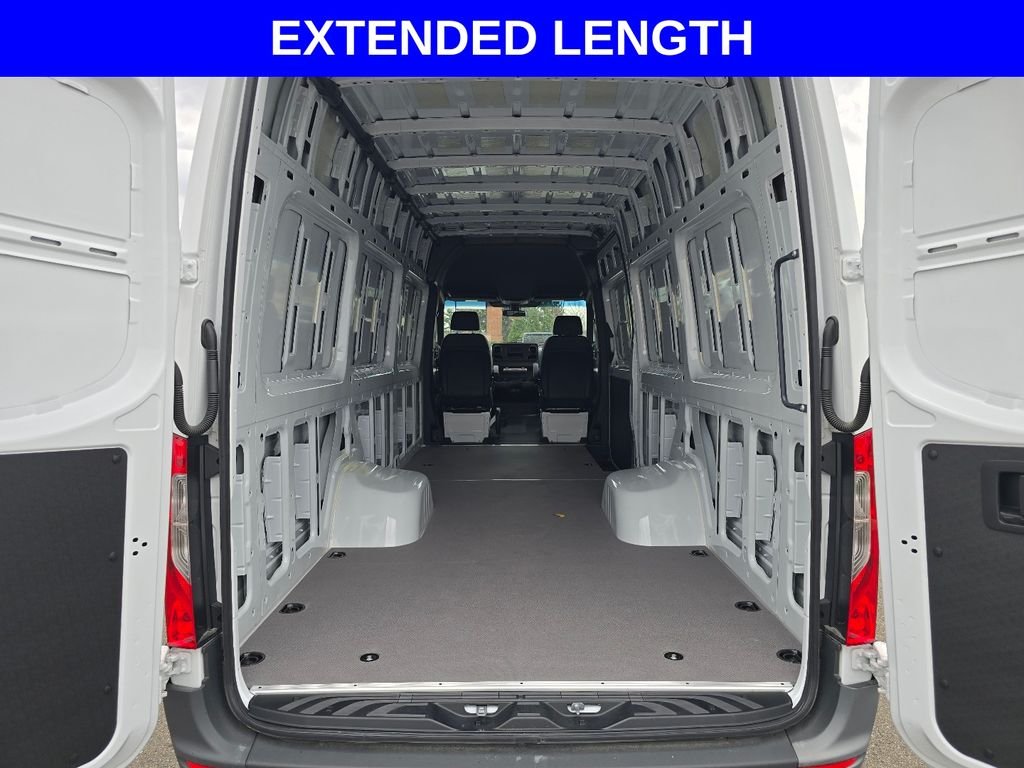 2025 Mercedes-Benz Sprinter Cargo Van Base - Photo 17