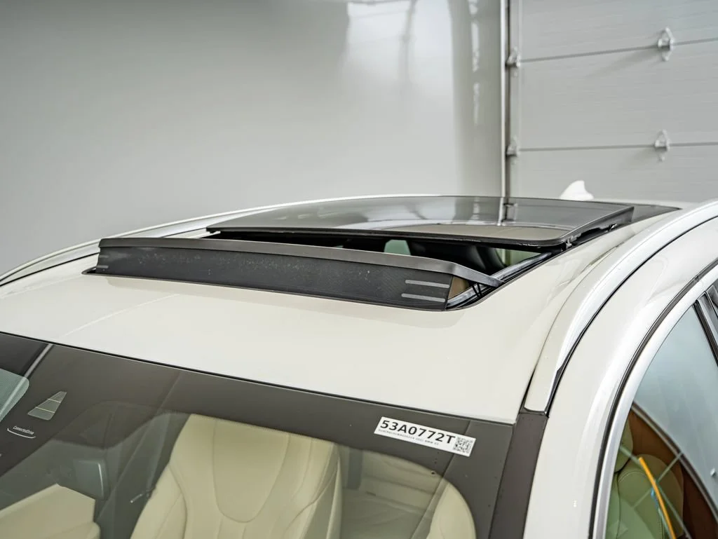 Used 2021 Alpine White BMW xDrive40i image 17