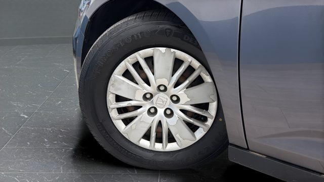 Used 2015 Gray Honda LX image 30