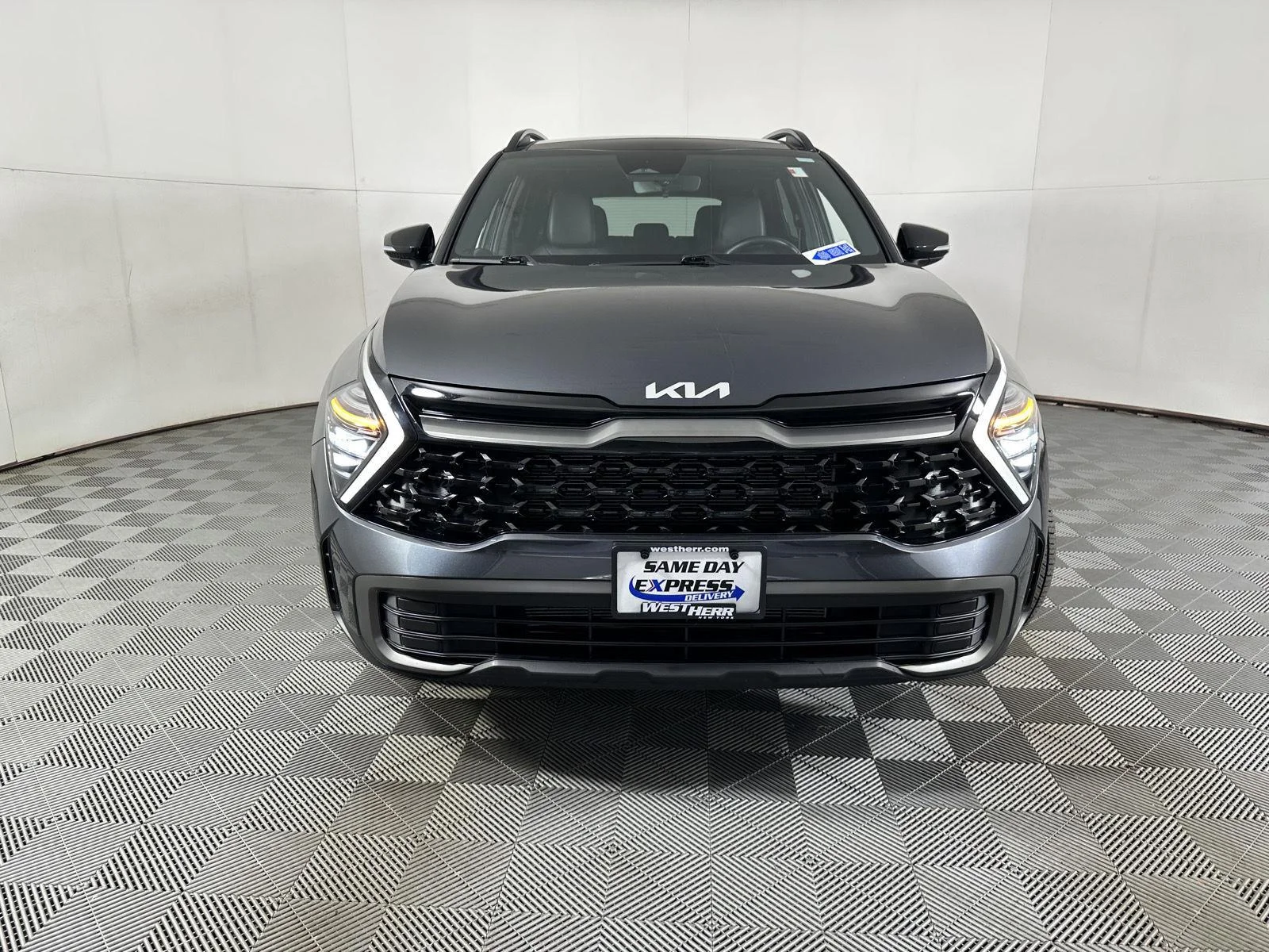 Used 2024 Gravity Gray Kia X-Line image 14