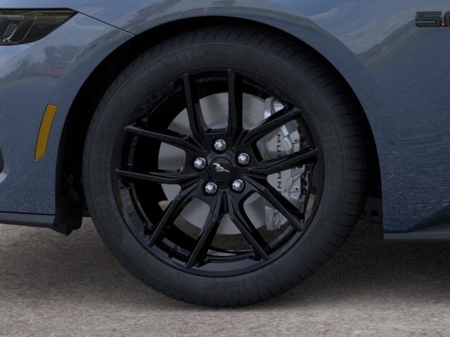 New 2026 Vapor Blue Metallic Ford GT Premium image 41