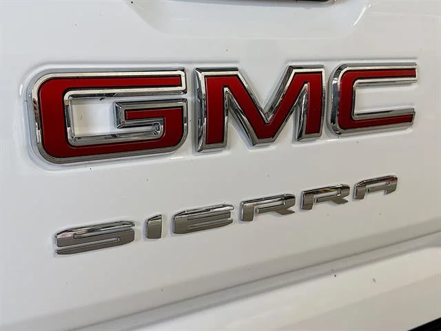 New 2026 Summit White GMC Elevation image 63