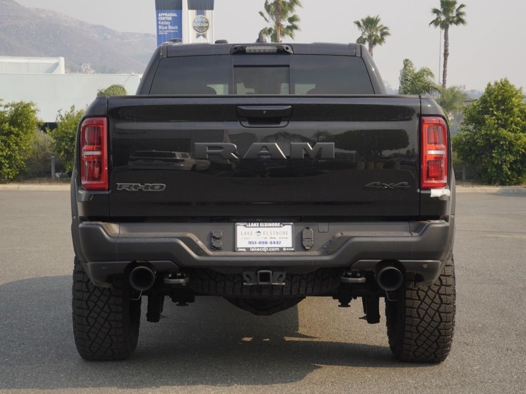 New 2026 Diamond Black Crystal Pearl-Coat Exterior Paint RAM RHO image 4