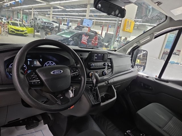 Used 2025 Oxford White Ford Base image 2