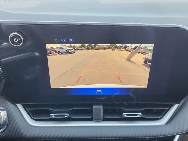 2027 Chevrolet Equinox LT - Photo 19