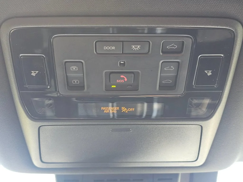 Used 2024  Lexus TX 350 image 37