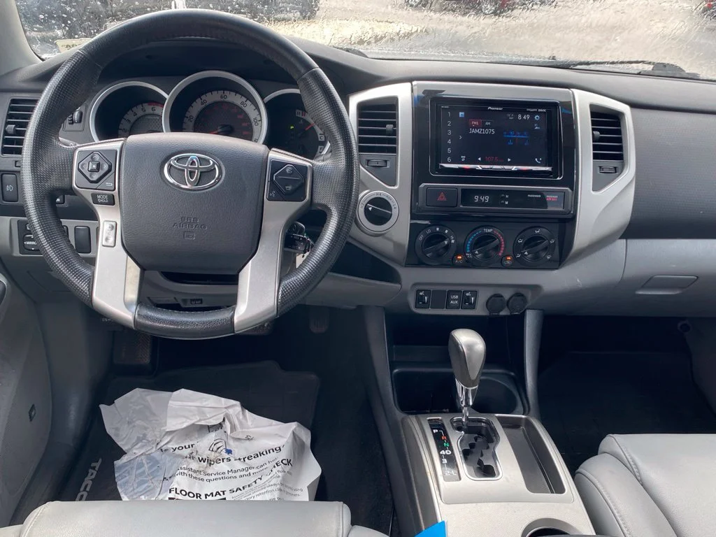 Used 2014 Gray Toyota Base image 8