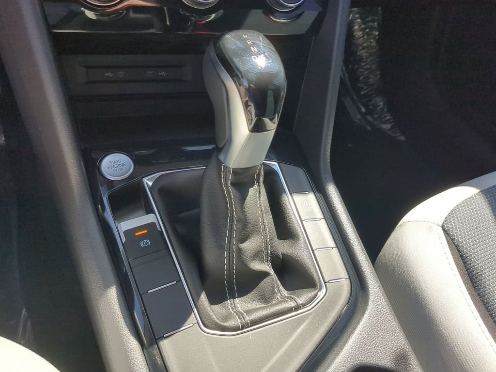 New 2026 White Volkswagen 1.5T S image 22
