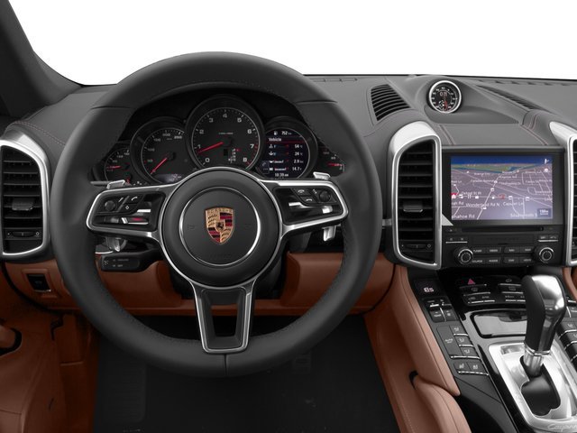 Used 2017  Porsche  image 8