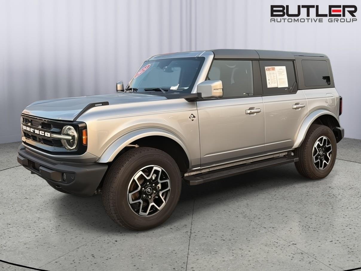Used 2024 Iconic Silver Ford Outer Banks image 2