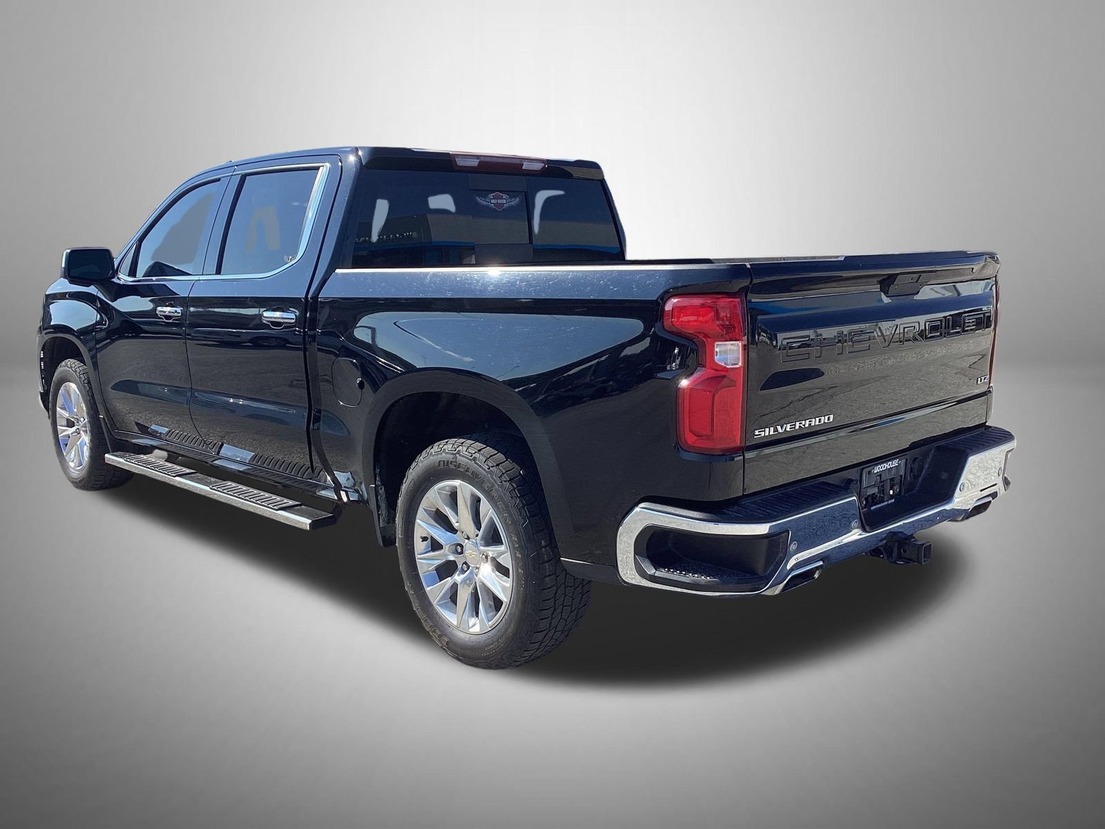 Used 2021 BLACK Chevrolet LTZ image 4