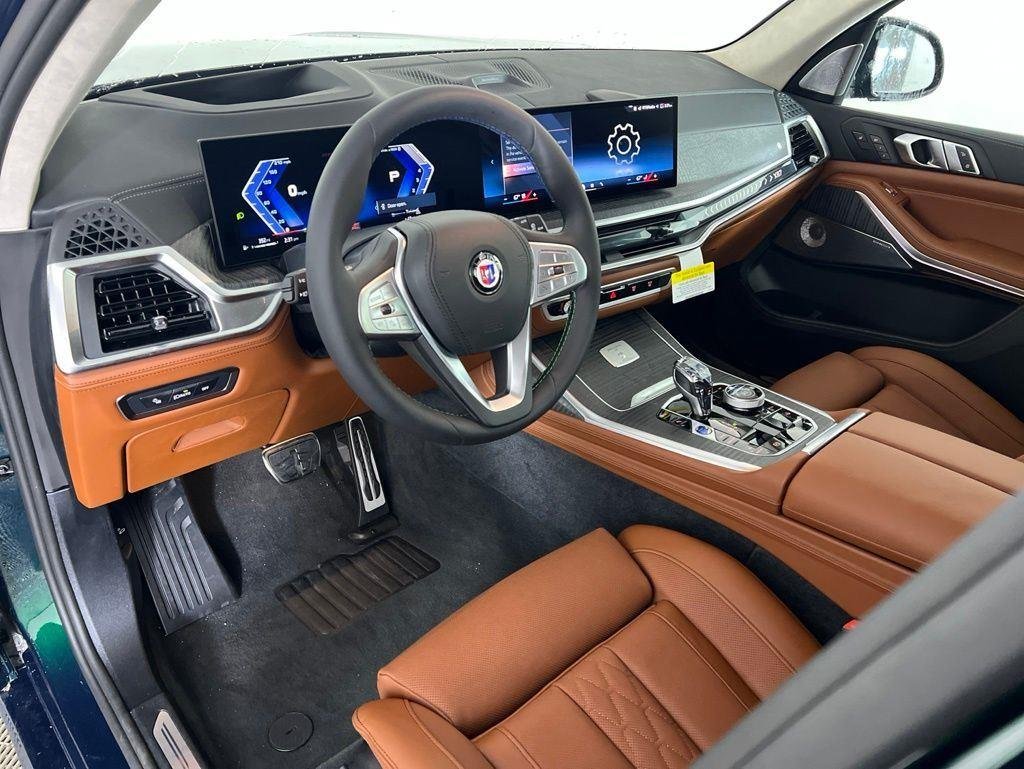 New 2026 Green Metallic BMW ALPINA XB7 image 7