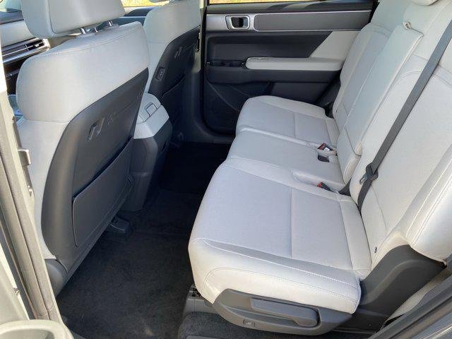 New 2026 Hampton Gray Hyundai SE FWD image 14