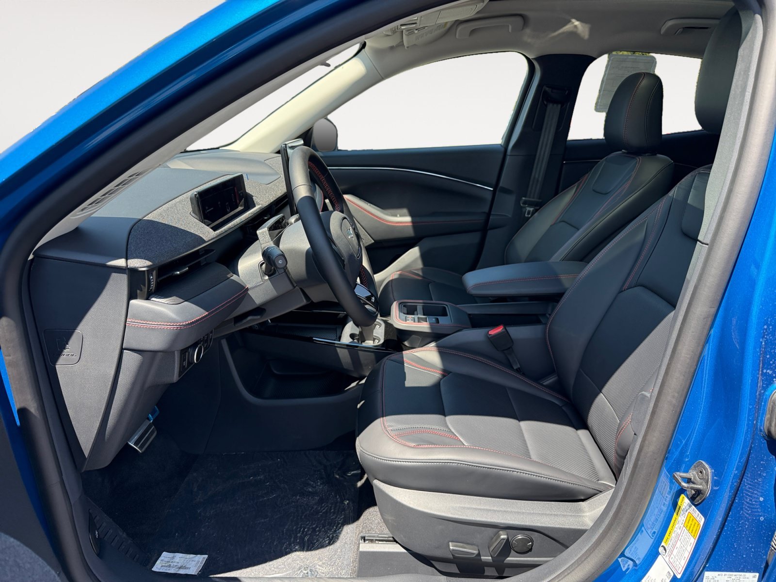 New 2026 Velocity Blue Metallic Ford Premium image 10