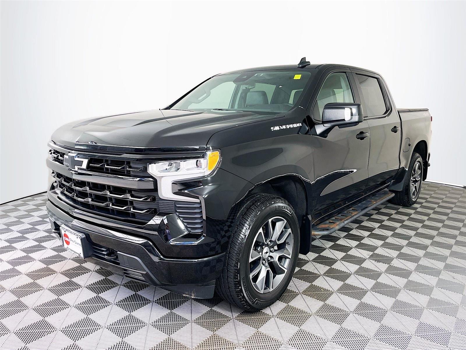 Used 2023 Black Chevrolet RST image 3