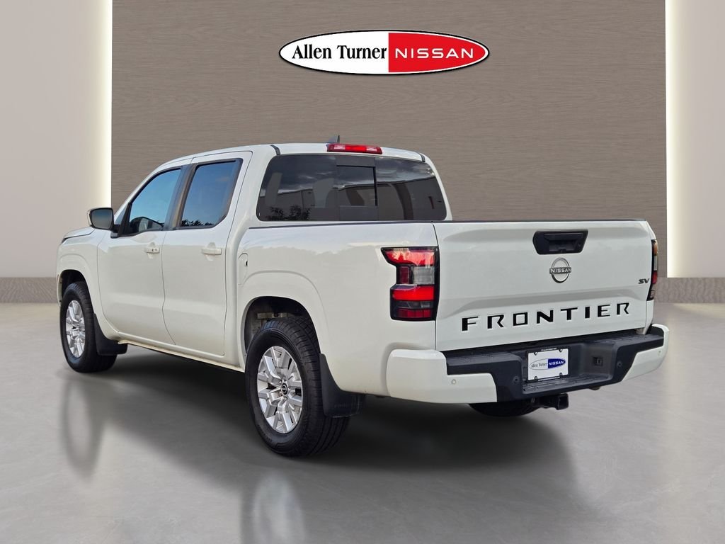 Used 2023 White Nissan SV image 8