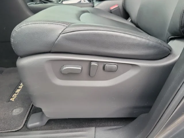 Used 2024 Gun Metallic Nissan SV image 15