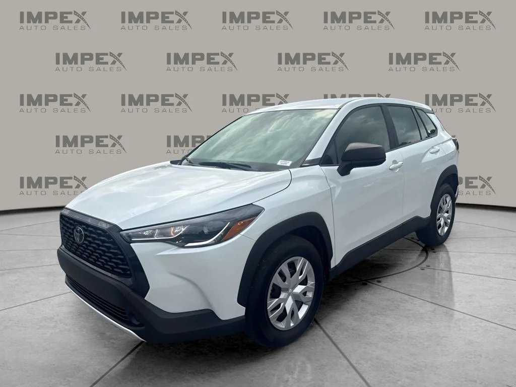 Used 2025 Beige Toyota L image 1