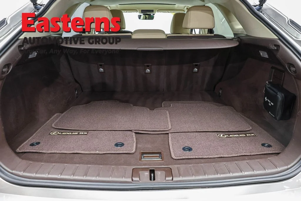 Used 2018 Silver Lexus 350 image 9