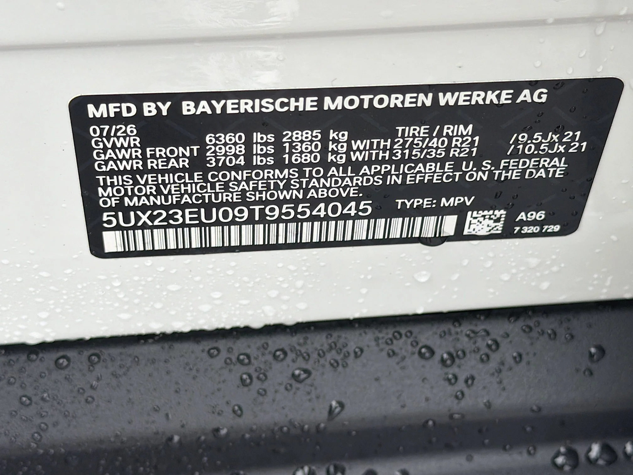 New 2026 Mineral White Metallic BMW xDrive40i image 43