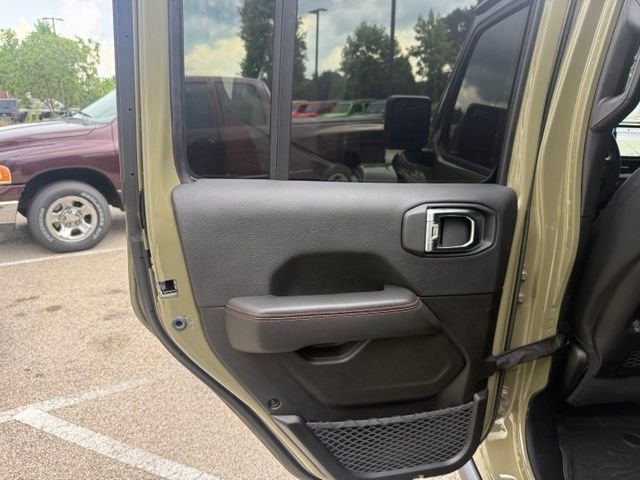 Used 2025 Green Jeep Rubicon X image 21