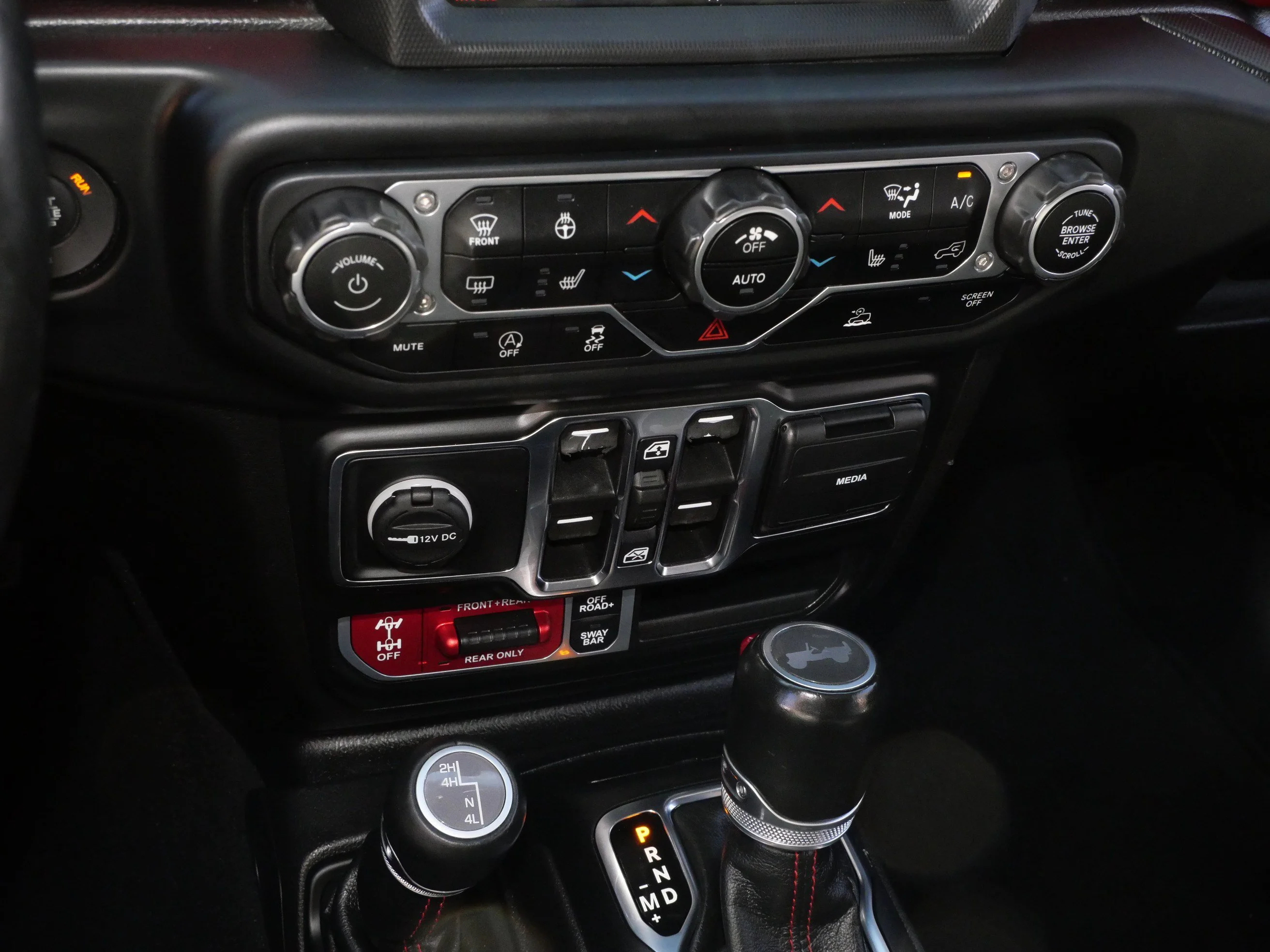 Used 2022 Sting-Gray Clearcoat Jeep Unlimited Rubicon image 23