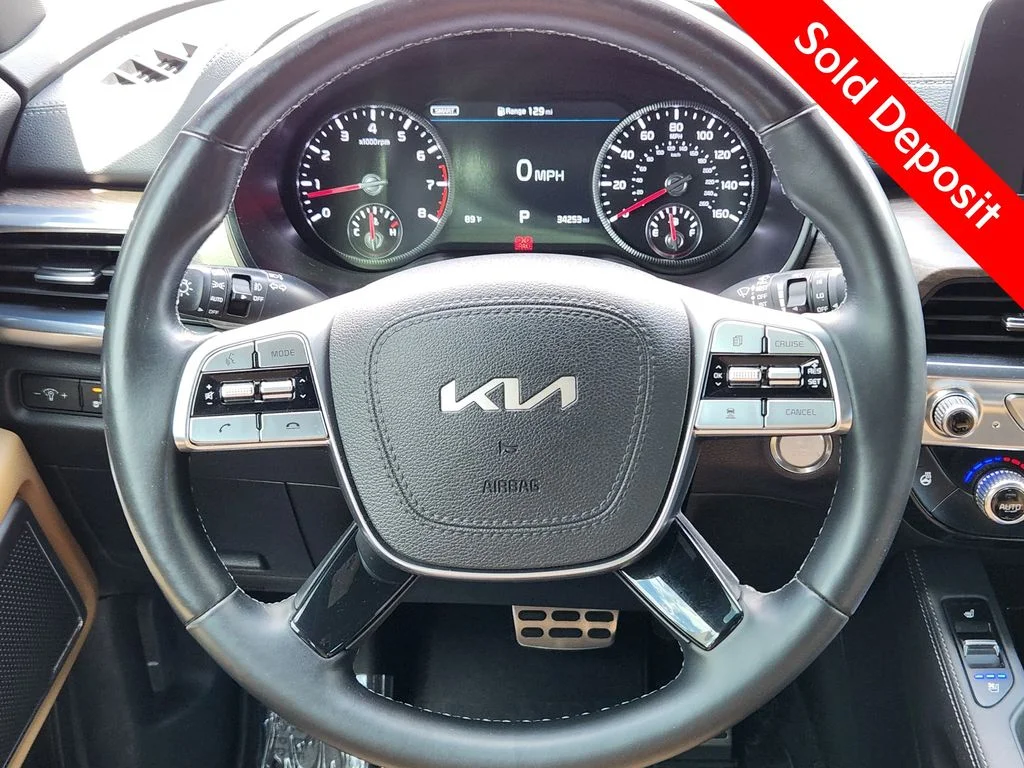 Certified Used 2022 Green Kia SX image 21