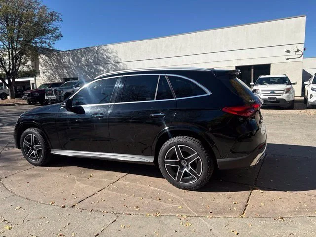 Used 2023 Black Mercedes-Benz GLC 300 image 13