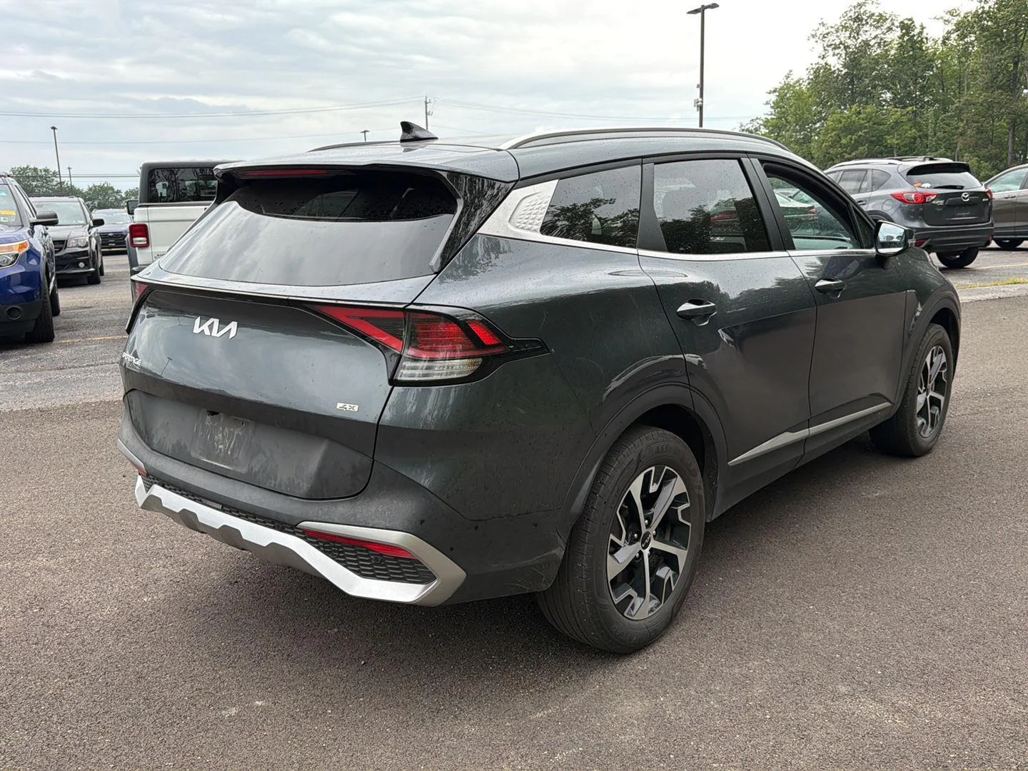 Used 2025 Gravity Gray Kia EX image 8
