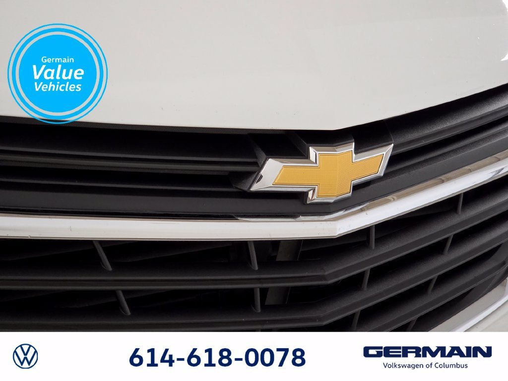 Used 2020 Summit White Chevrolet LT image 12