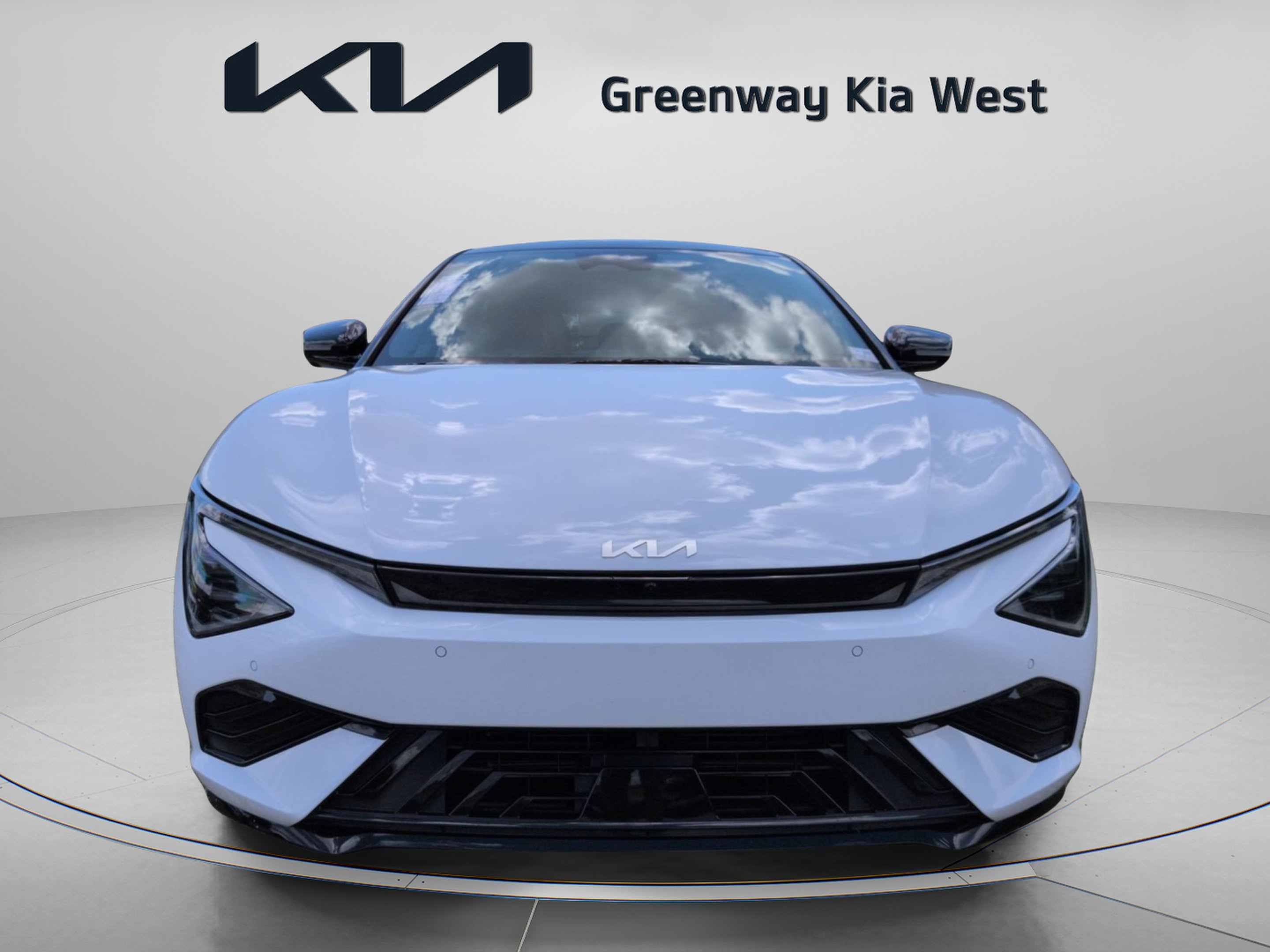 New 2026 Glacier White Pearl/Black Roof Kia GT-Line image 3