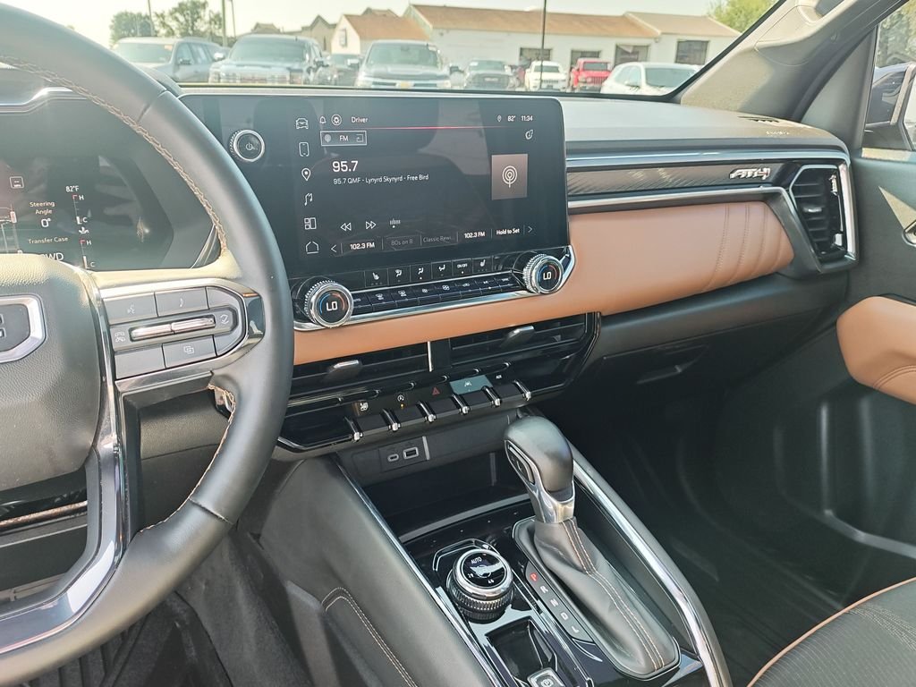 Used 2023 Yellow GMC AT4 image 20