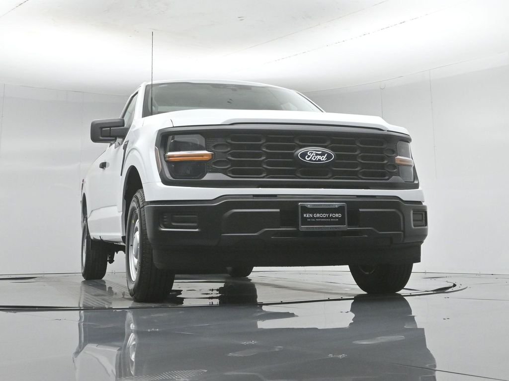 New 2026 Oxford White Ford XL image 43