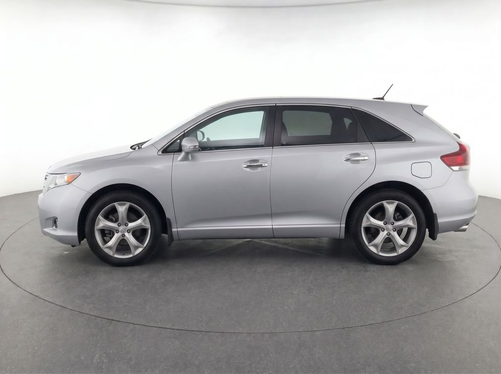 Used 2015 Silver Toyota Limited image 6